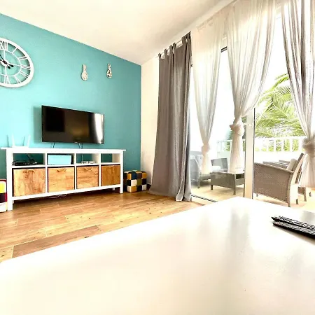 Bonito Apartamento Cerca De Playa Los Charcos