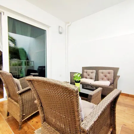 Bonito Apartamento Cerca De Playa Los Charcos *