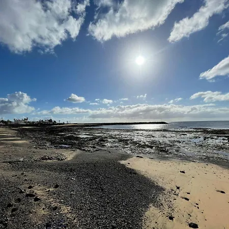 Bonito Apartamento Cerca De Playa Los Charcos * Costa Teguise