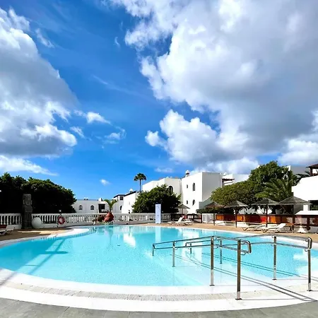 Bonito Apartamento Cerca De Playa Los Charcos